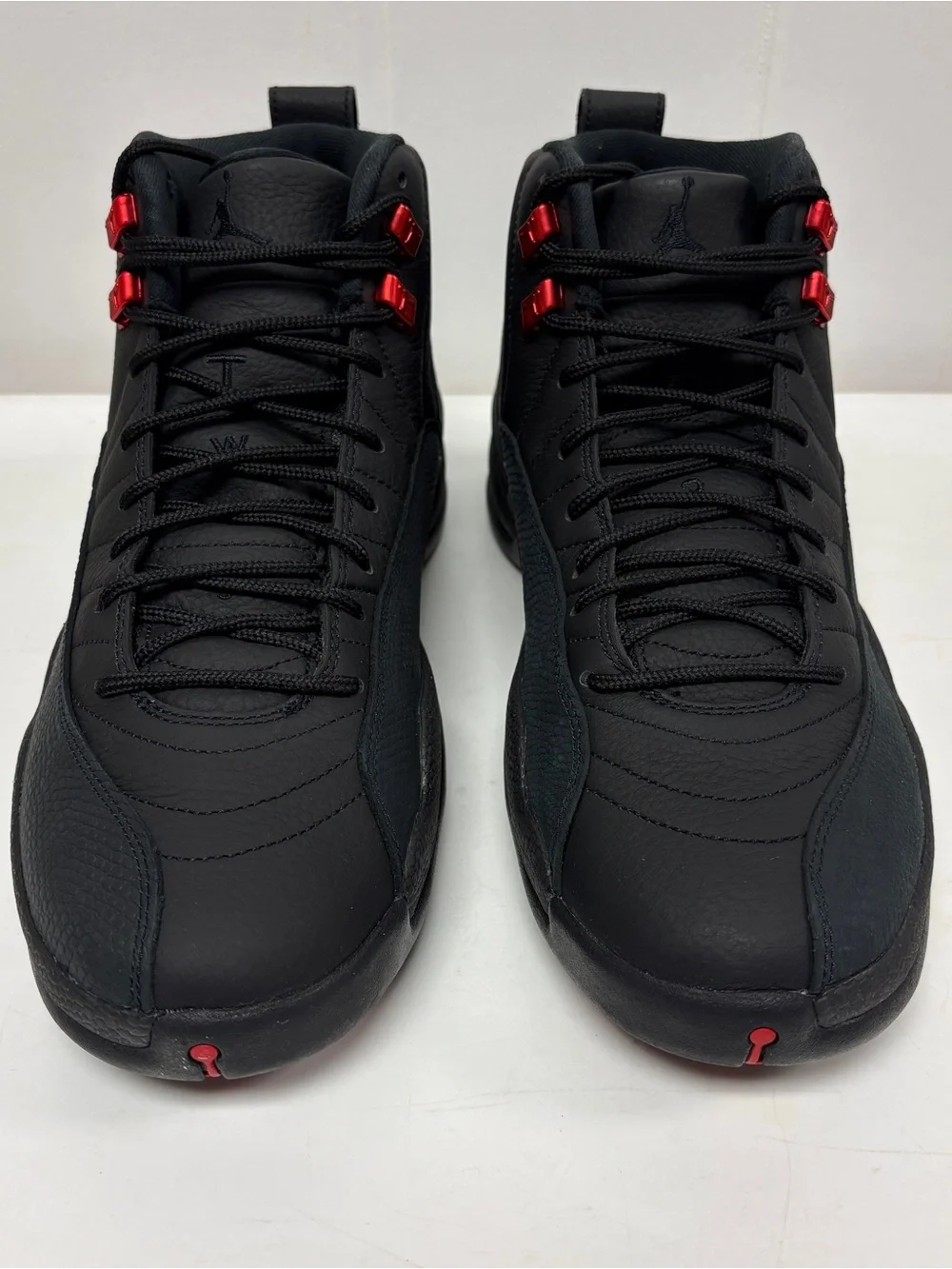 Jordan 12 Retro Bloodline (CT8013-003), Size 11